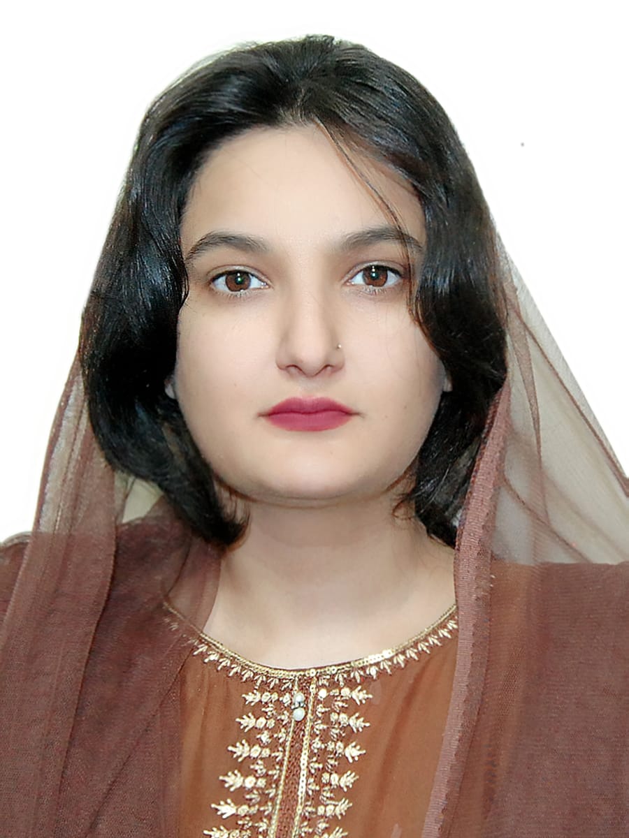 Elizay Hayat Khan