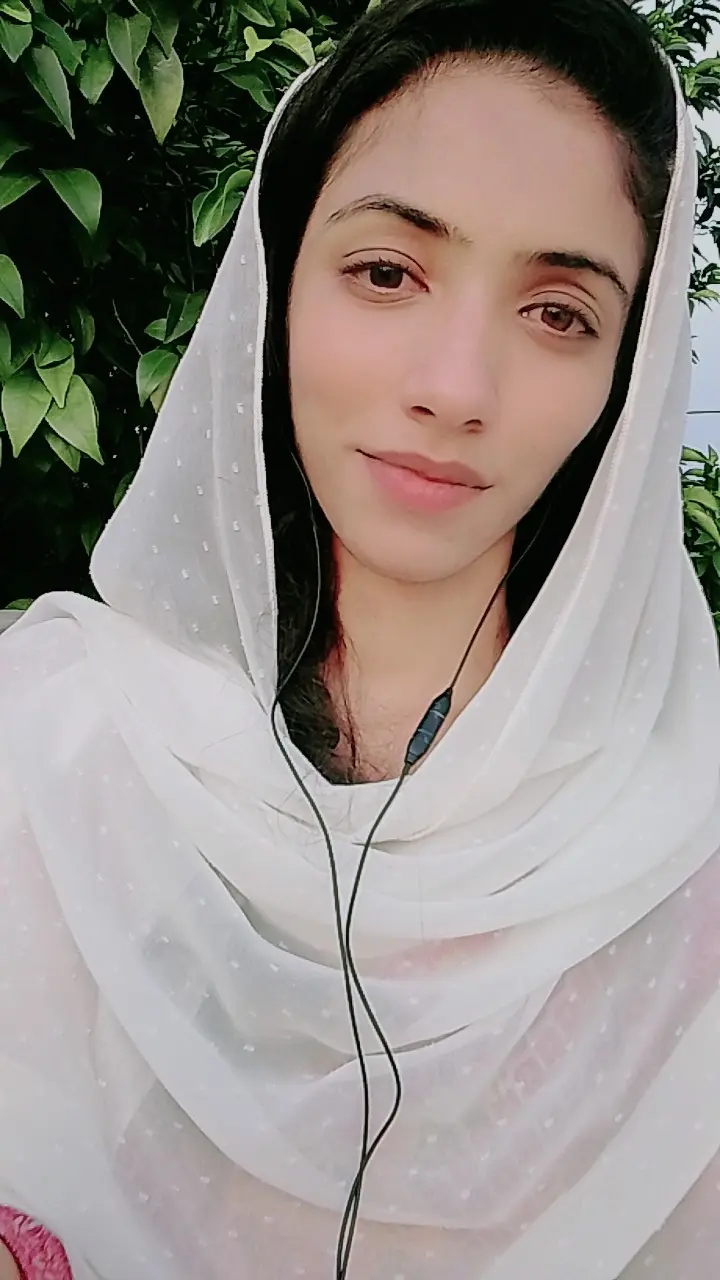 Amna Afshi