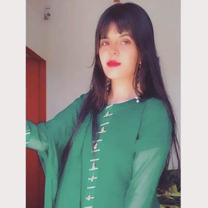 ROMESA HAYAT