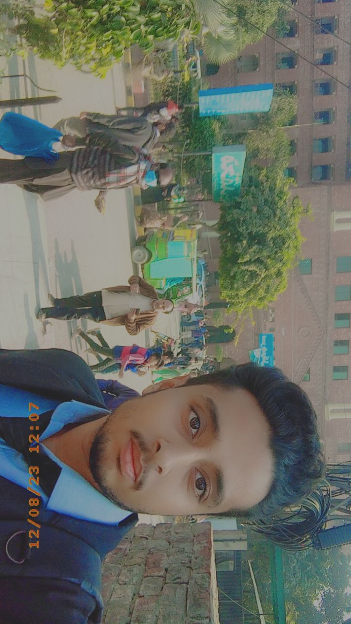 M Fiaz Farooq