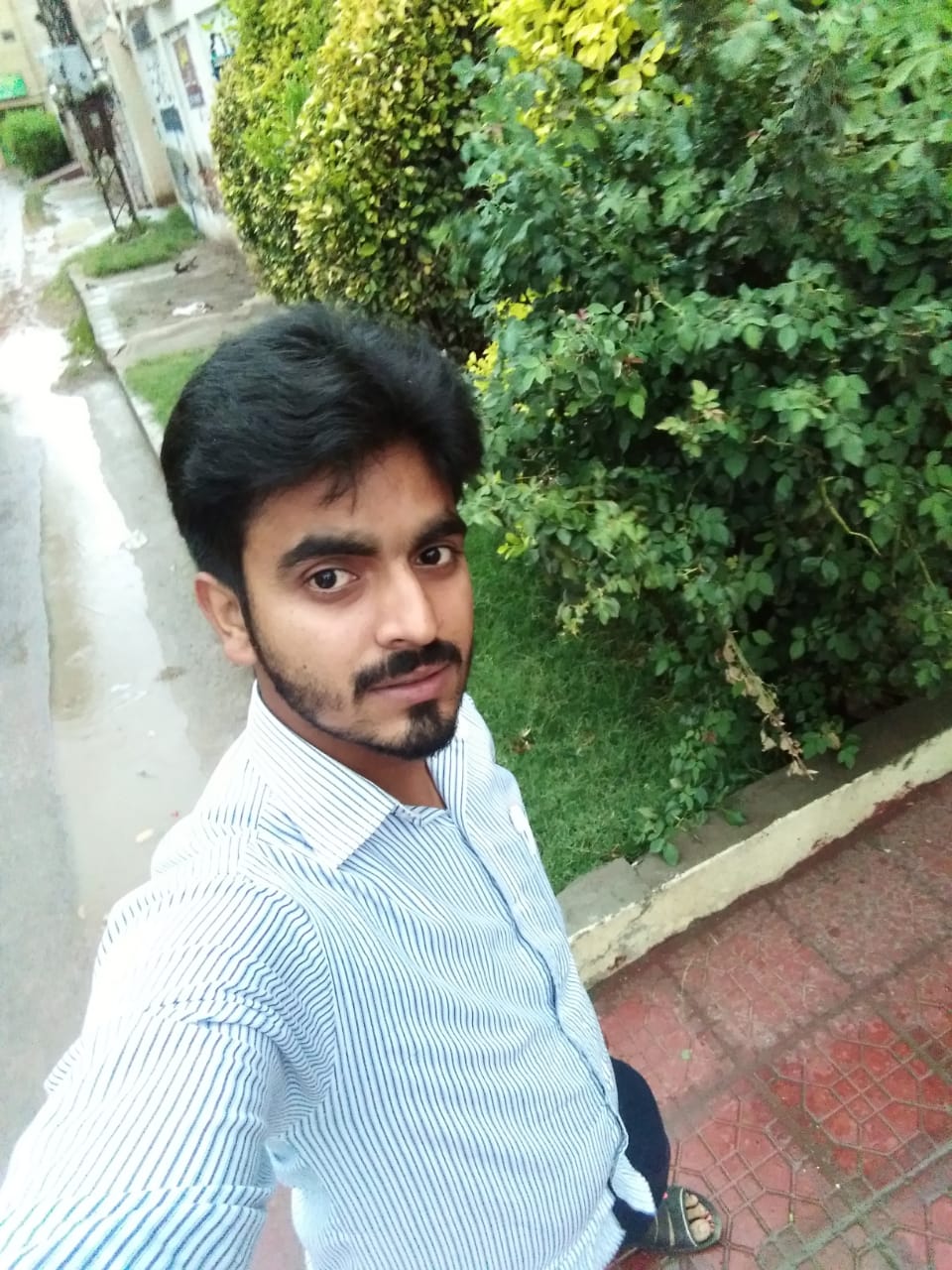 Zeeshan Zahid