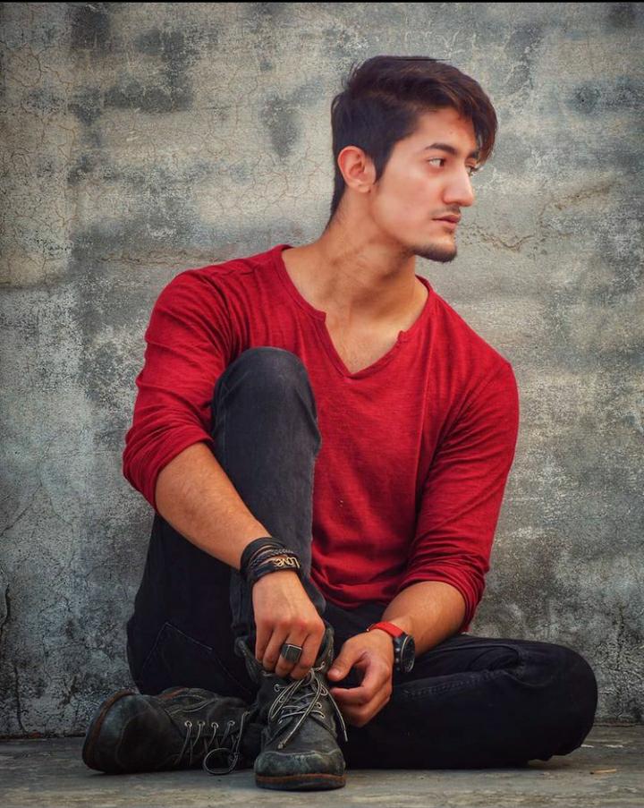 Hassan Khan