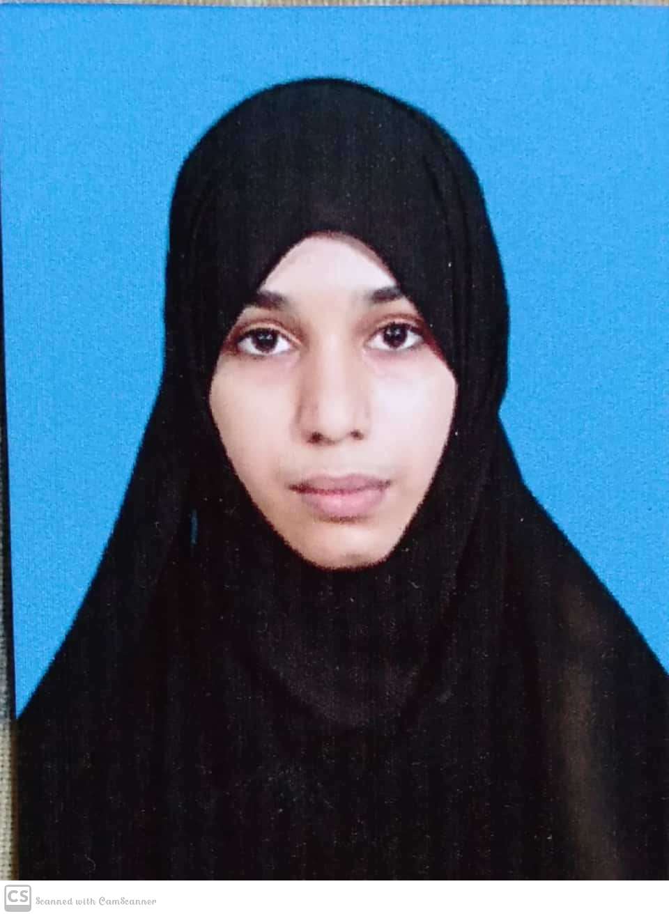 Yamna khan