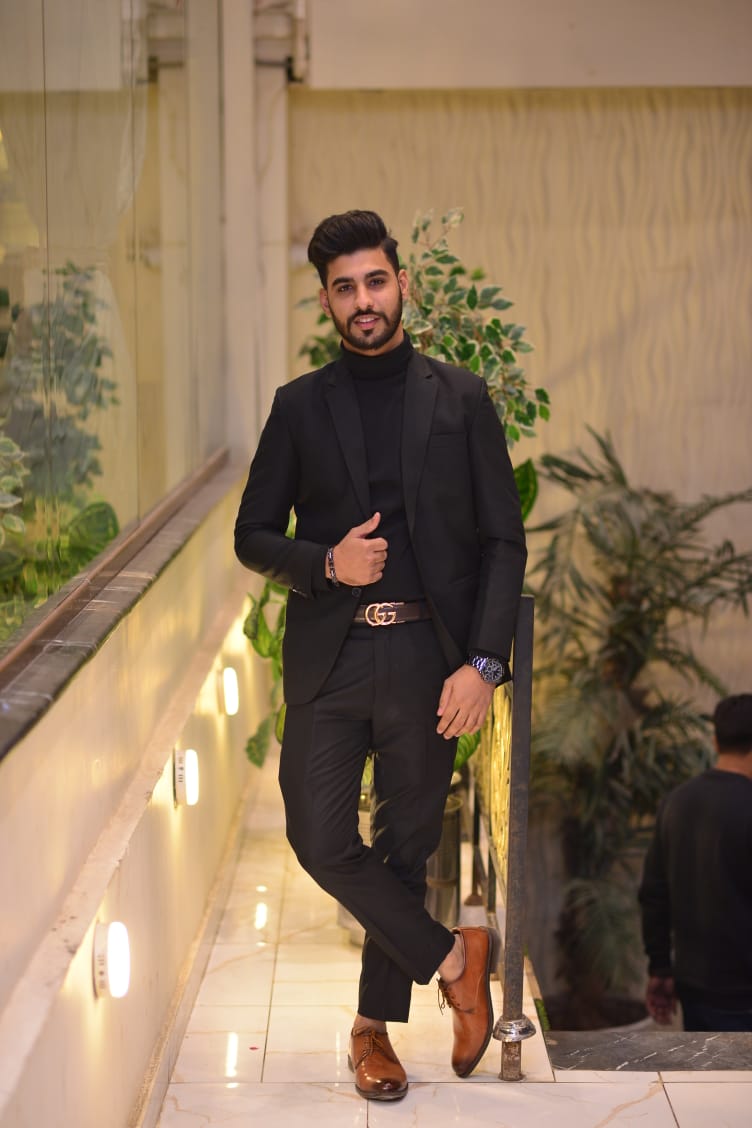 Hamza tahir