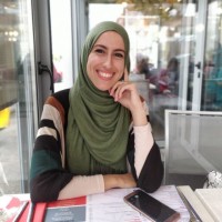 Mona Anhichem