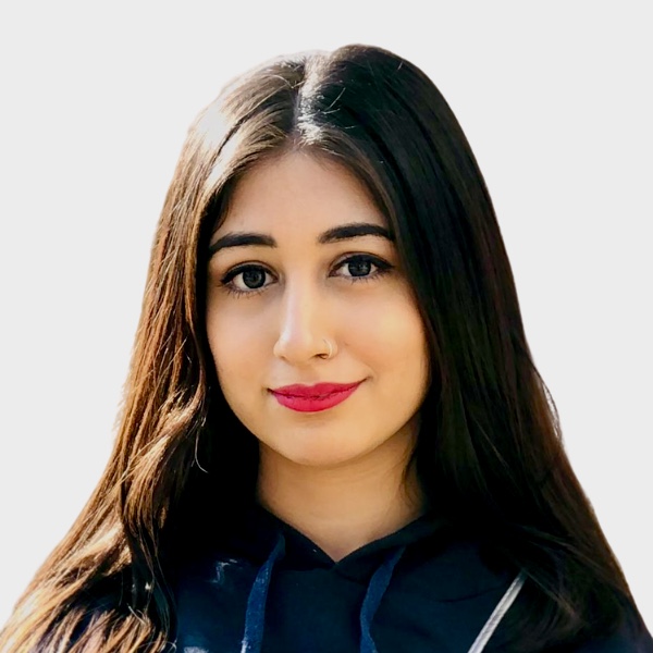 Huma Komal Nelofer
