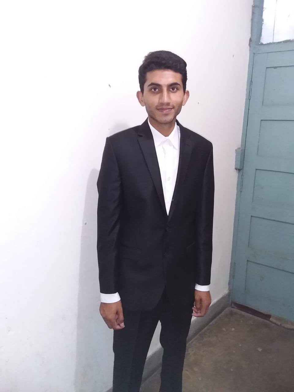 tanzeel ur rehman