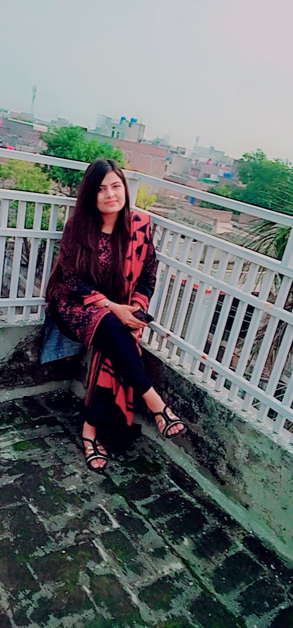 Amna Kalsoom