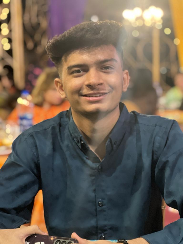 Alinoor aamir